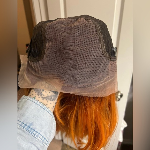 Chelsey Smith Cosmetics Crowns Cloud Pumpkin Petite Wig - Picture 8 of 10